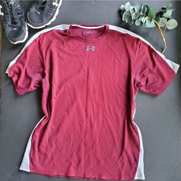 Under armour Maroon Shirt - Picture 1 of 9